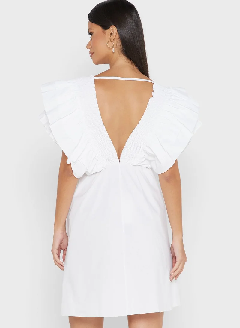 I SAW IT FIRST White Cotton Shirred Plunge Ruffle Sleeve Skater Dress