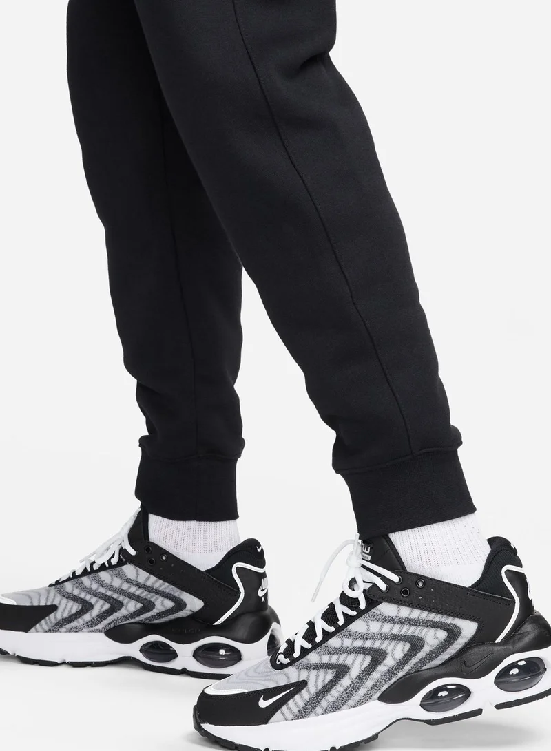 Nike Club+ Patch Graphic Pants