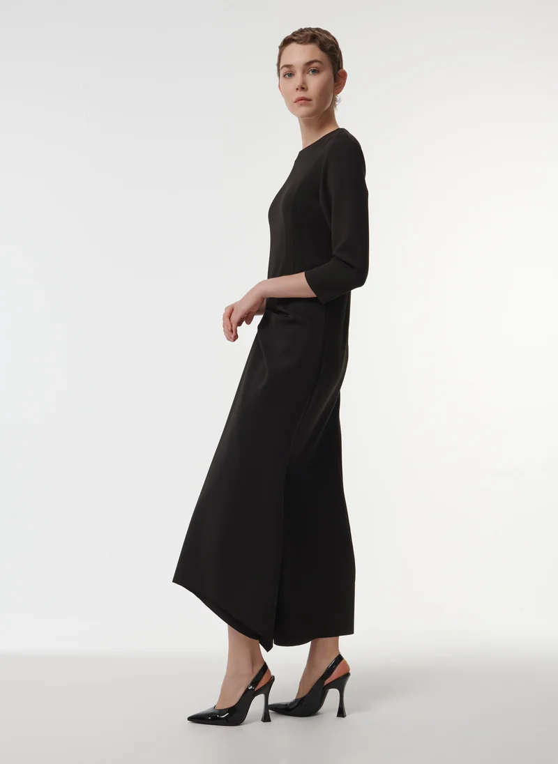 leem Marked Waist Pleat Detail Dress