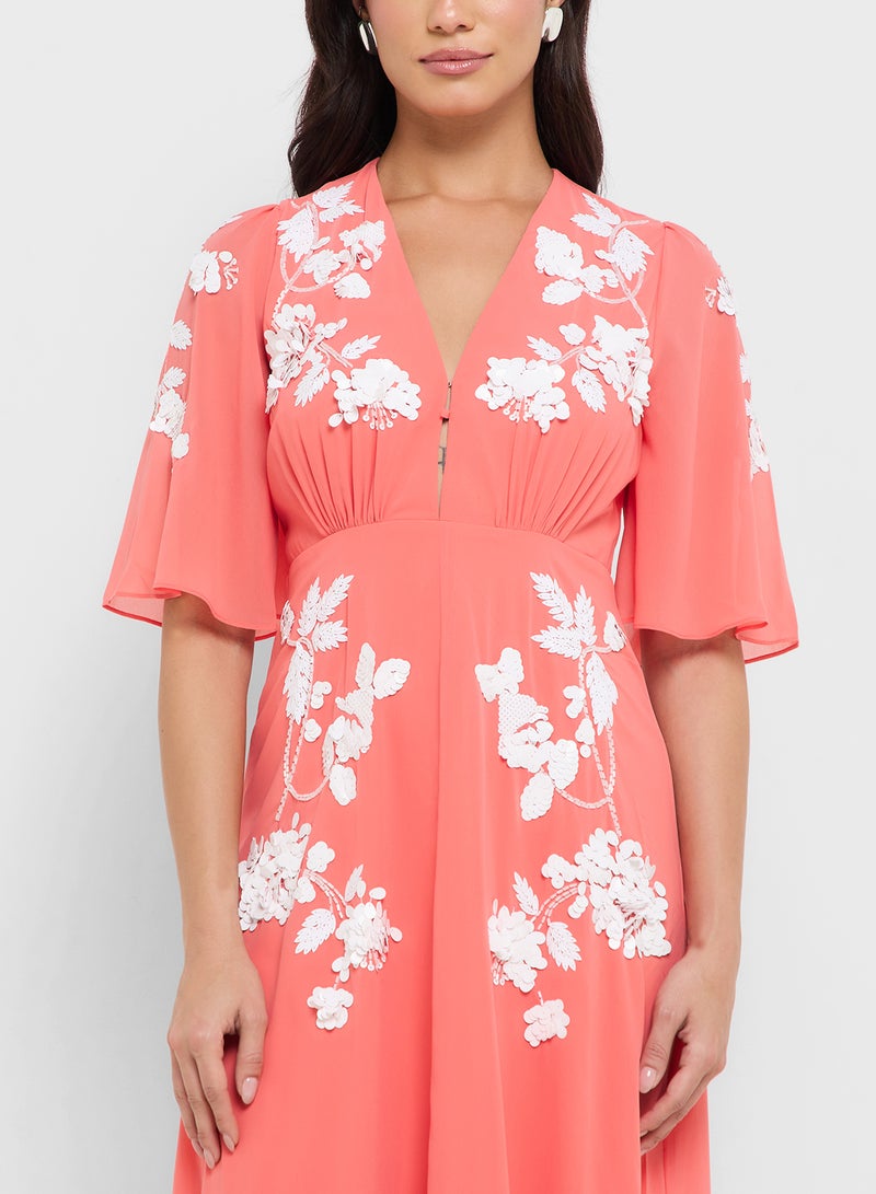 Hope & Ivy Floral Appliqué Maxi Dress  - Image 3