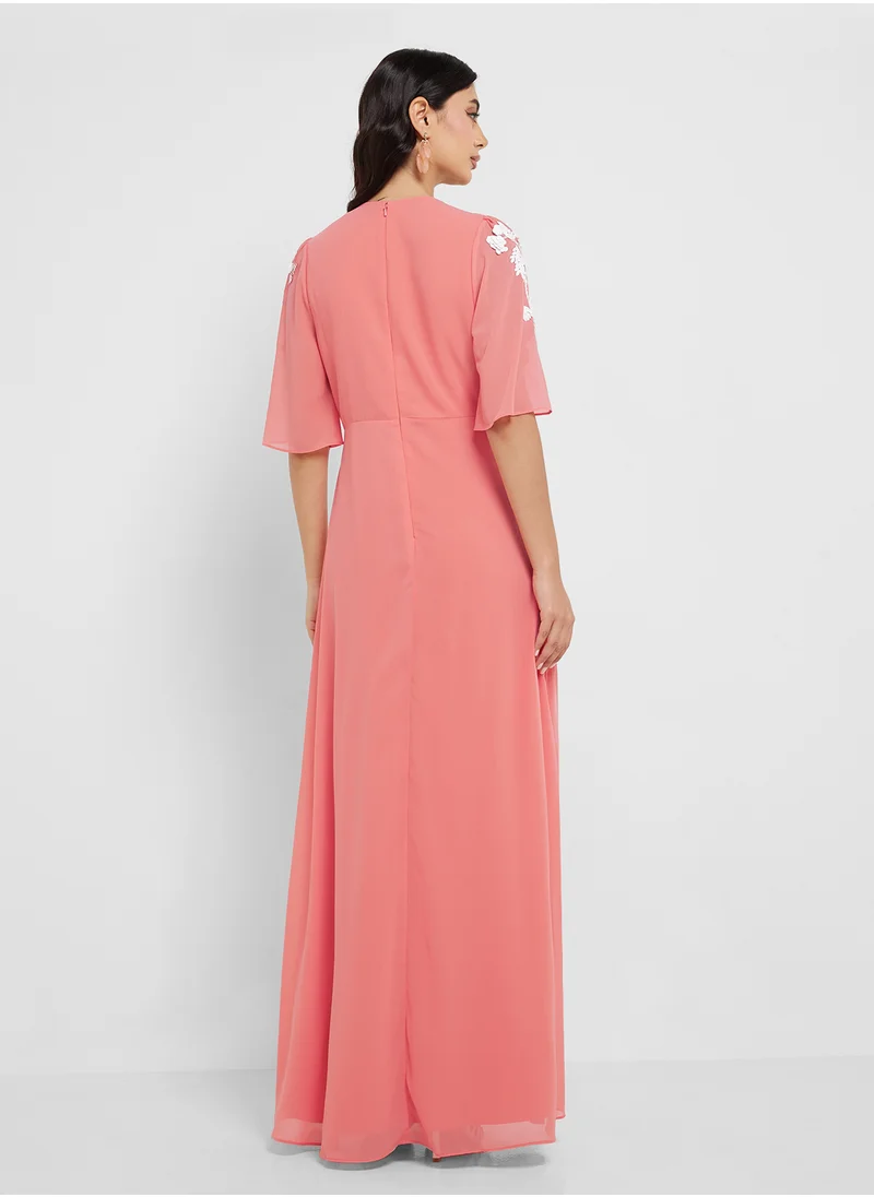 Hope & Ivy Plunge Front Embellished Maxi Dress