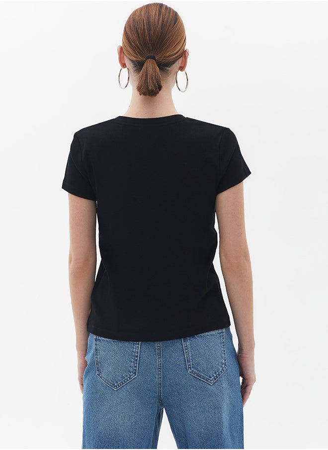 OXXO - Ladies Knitted T-SHIRT - Image 1