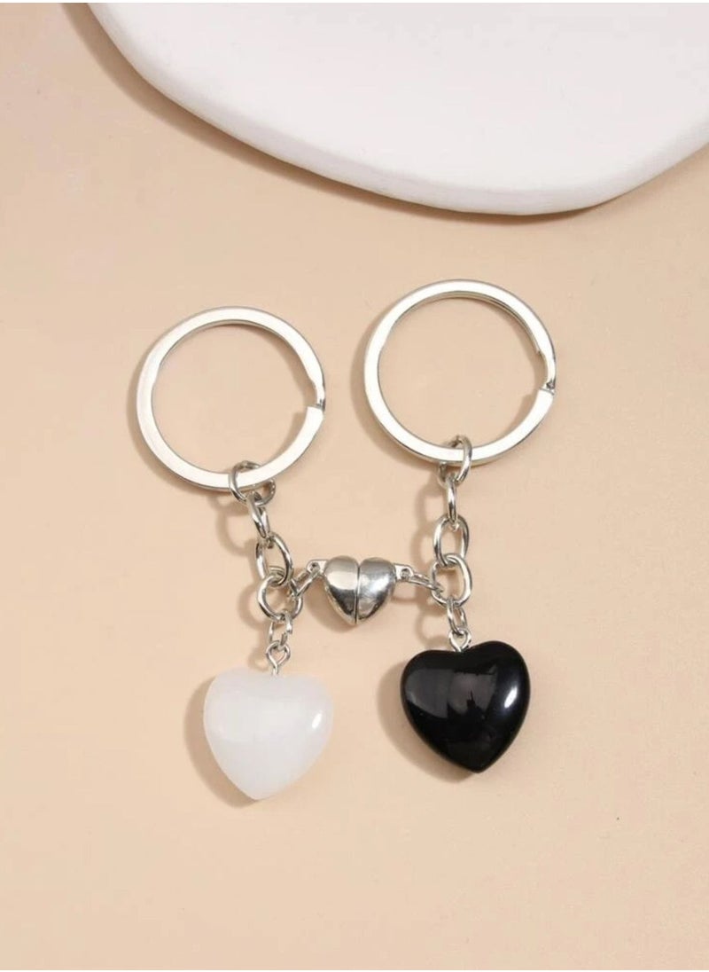 Generic - Medallion keys in the shape of two hearts - Image 1