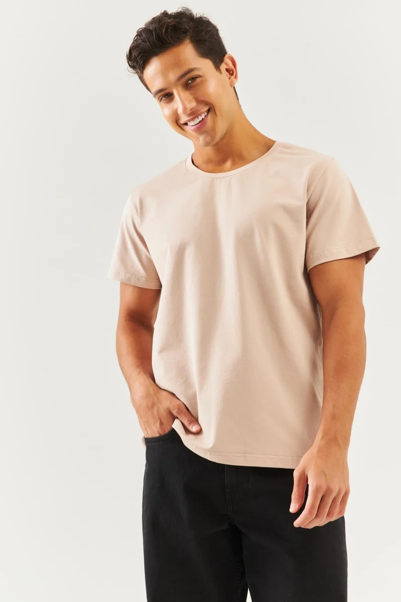 بوتيكجيز Light Brown Oversize Comfortable Cotton Combed Crew Neck Short Sleeve Basic T-Shirt Classic Collection