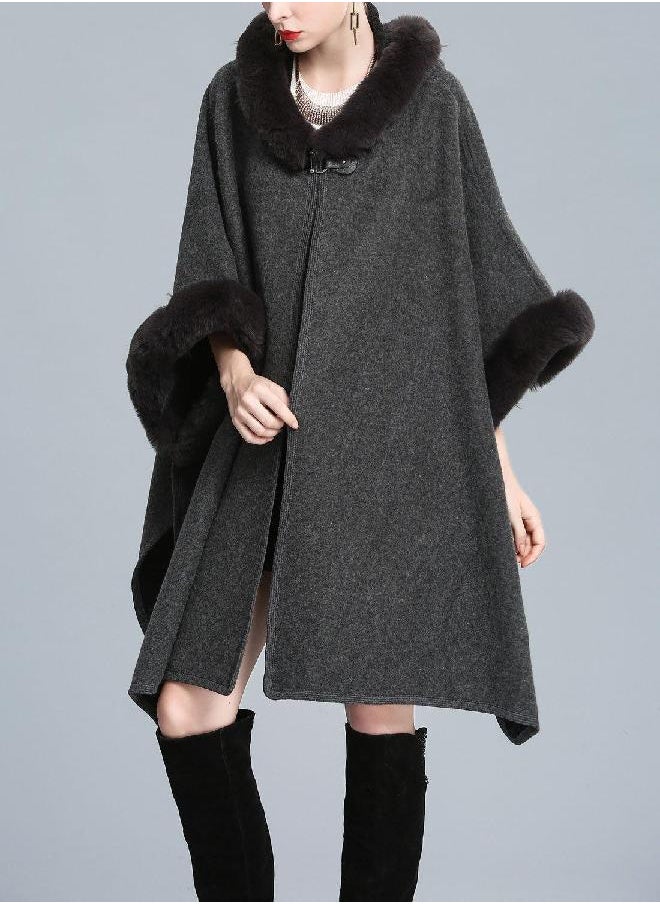 Women's Batwing Faux Fur Hooded Cloak Poncho Cape (One Size, Gray) - pzsku/ZFB628A194AC505612087Z/45/_/1692873140/fd336345-0087-4594-b6b9-7053c4a68464