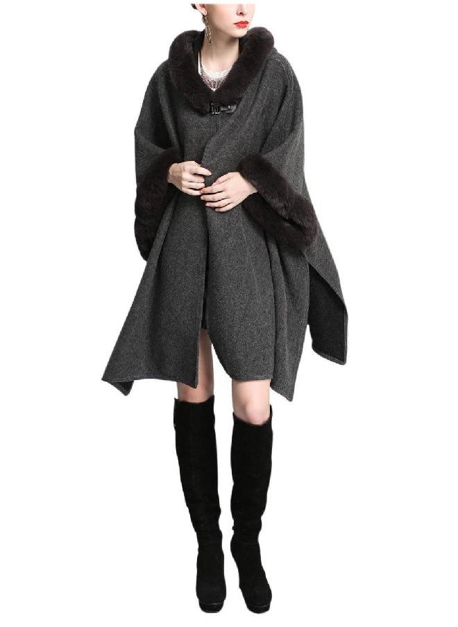 Gihuo Women's Batwing Faux Fur Hooded Cloak Poncho Cape (One Size, Gray)  - Image 3