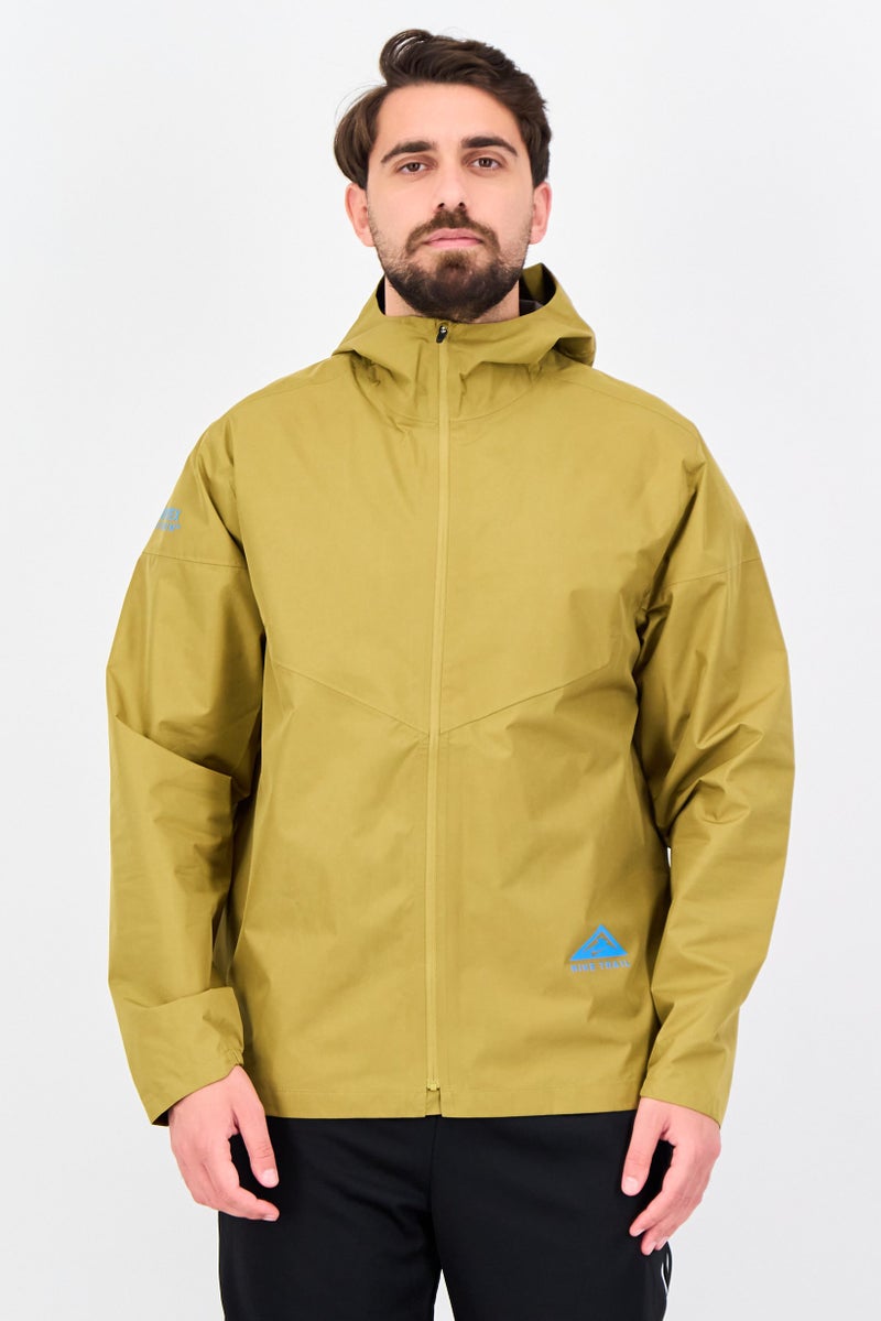 Nike Men Sportswear Fit Long Sleeve Running Jacket, Olive - Image 1