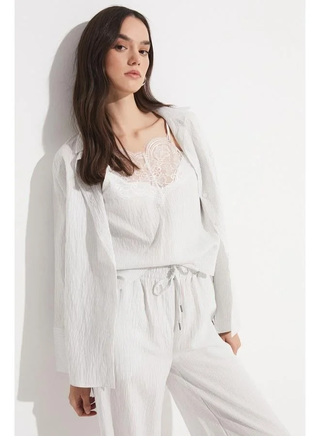 جون قميص نسائي مخطط باللون الأبيض من المودال - مقاس عادي