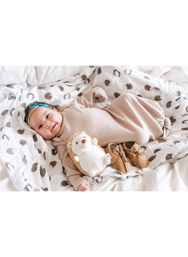 MOYA Baby Gift Box - Newborn Keepsake Box for Boy and Girl, Baby Clothes, Knotted Gown and Swaddle Blanket, Baby Shower Gifts Set for Unisex in a Box and a Basket, Baby Welcome Box, Baby Registry. - Image 3