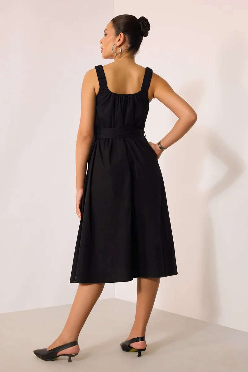 Virgio Virgio Women Cotton U-Neck Midi Length Solid Strap Sleeve Dress