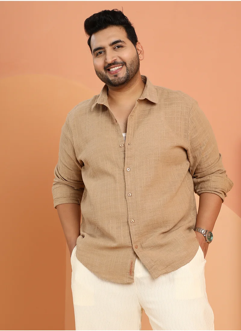 انستافاب بلس Instafab Plus Men's Buff Beige Heathered-Woven Shirt For Casual Wear | Spread Collar | Long Cuffed Sleeves | Button Closure | Plus Size Shirt Crafted With Comfort Fit For Everyday Wear