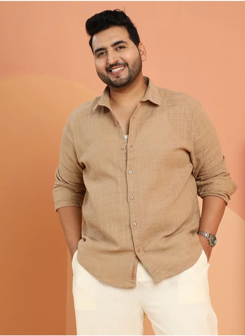 انستافاب بلس Instafab Plus Men's Buff Beige Heathered-Woven Shirt For Casual Wear | Spread Collar | Long Cuffed Sleeves | Button Closure | Plus Size Shirt Crafted With Comfort Fit For Everyday Wear