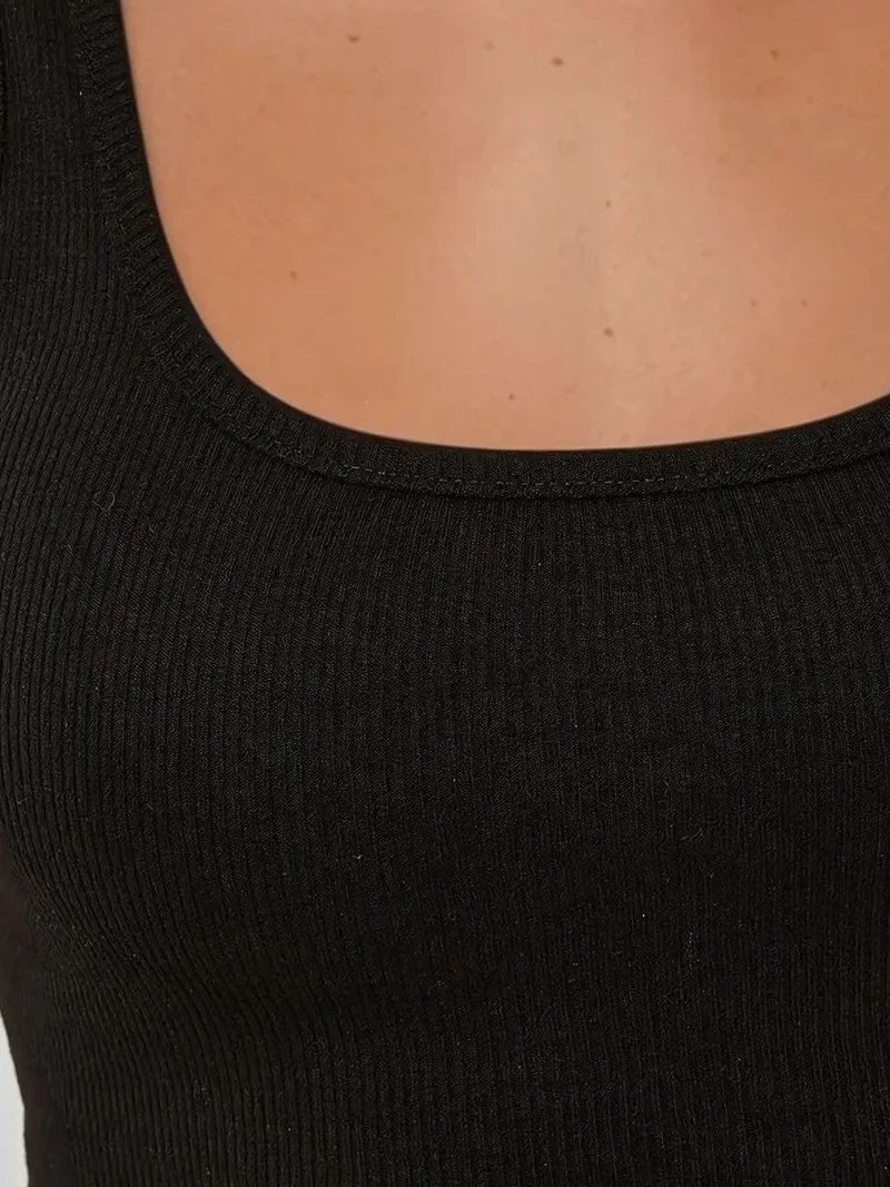 HICCUP Fitted Crew Neck Cropped Tank Top