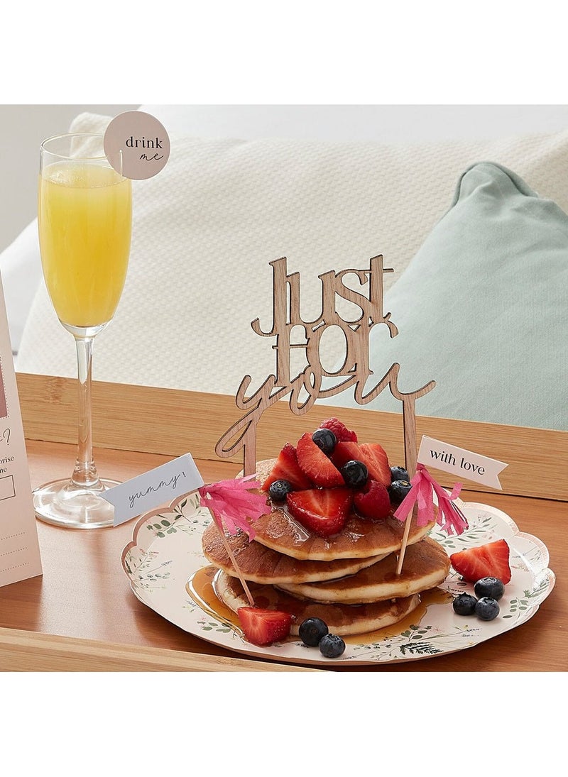 Ginger Ray Breakfast Bed Table Decoration Set Best Mum Ever - Image 3