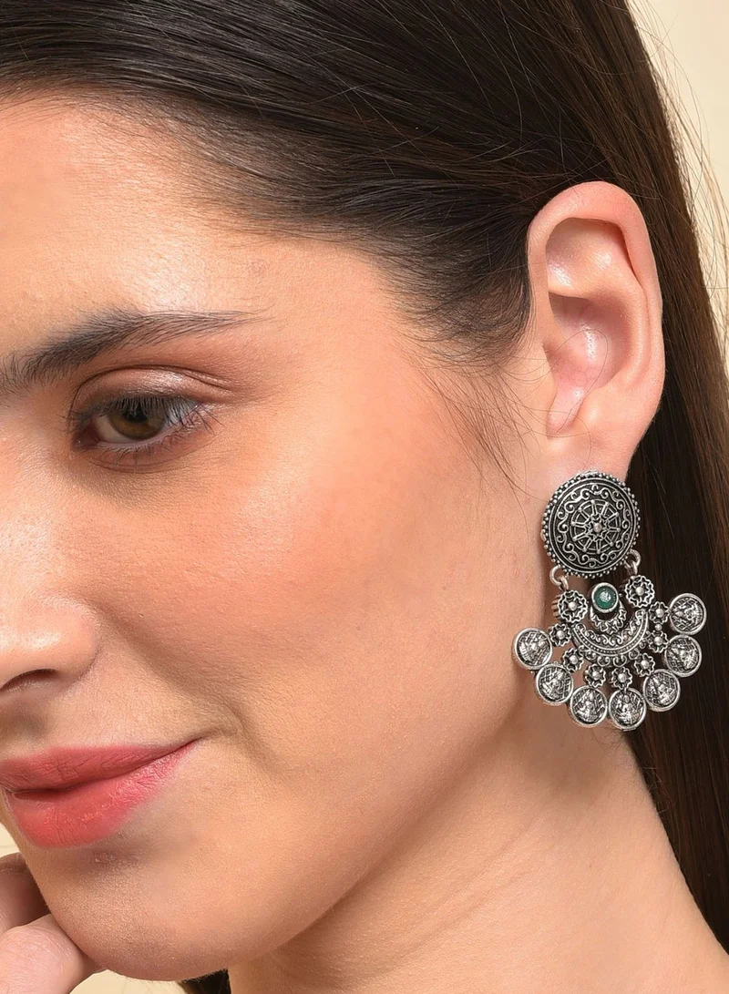 SOHI Silver Plated Designer Drop Earring