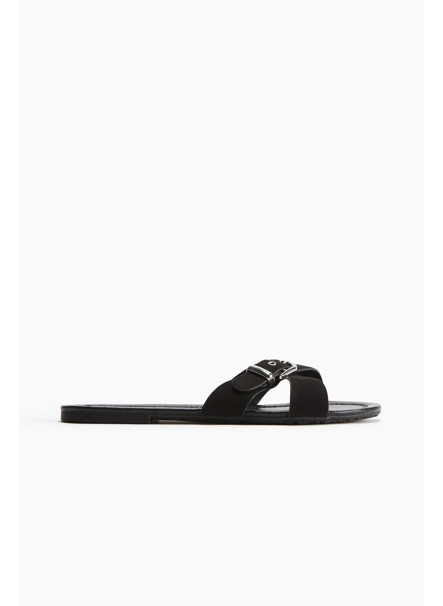 اتش اند ام Crossover-Strap Sandals
