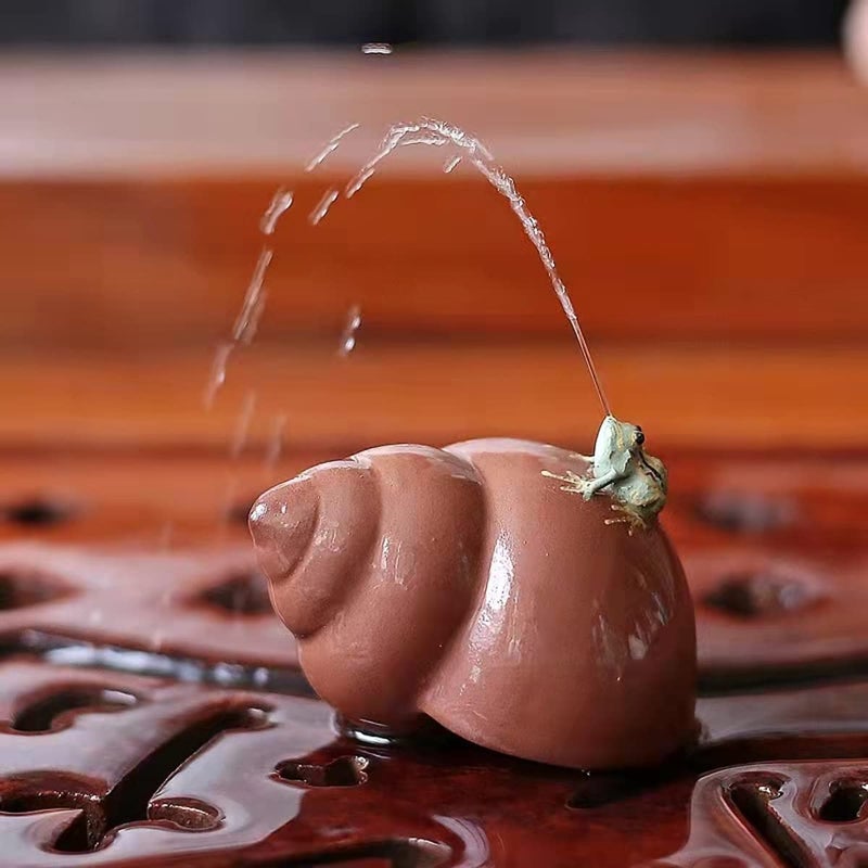 LYART Tea Pet Frog That Can Spray Water, Cute Zisha Kung Fu Tea Ornament Accessories of Frog Tea Set, Decoration for Tea Table Desk Tearoom, Great Gift for Tea Lover Friend (4. Frogs and conch) - Image 1