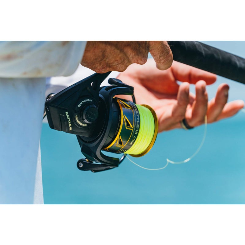 PENN Battle III Spinning Inshore Fishing Reel, HT-100 Front Drag, max of 15lb | 6.8kg, Made with Sturdy All-Aluminum Composition for Durability, 4000, black gold - Image 5