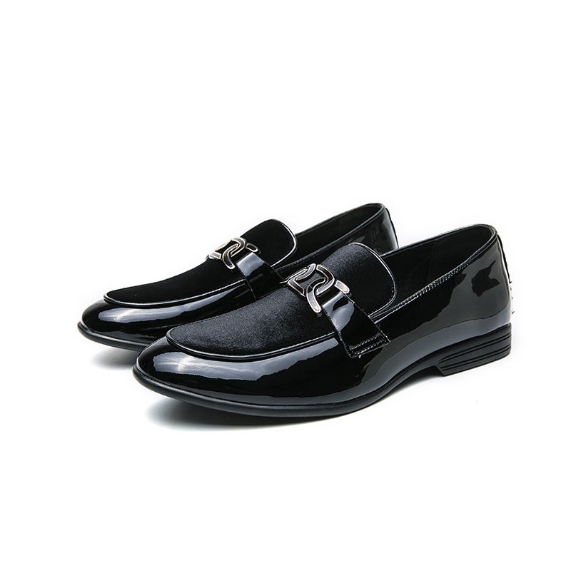 2024 Slip-On Glossy Corduroy Pointed Toe Plus Size Leather Shoes Sleeve Casual Leather Shoes For Men - Image 1