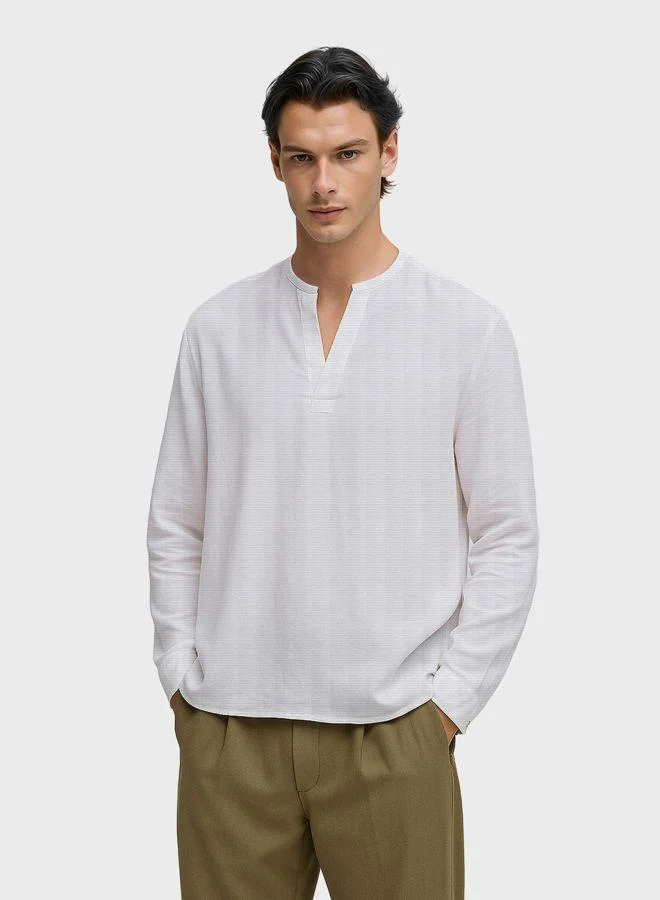 شركة المرآب الهندية Men Relaxed Fit Solid Collarless Full Sleeves Shirt