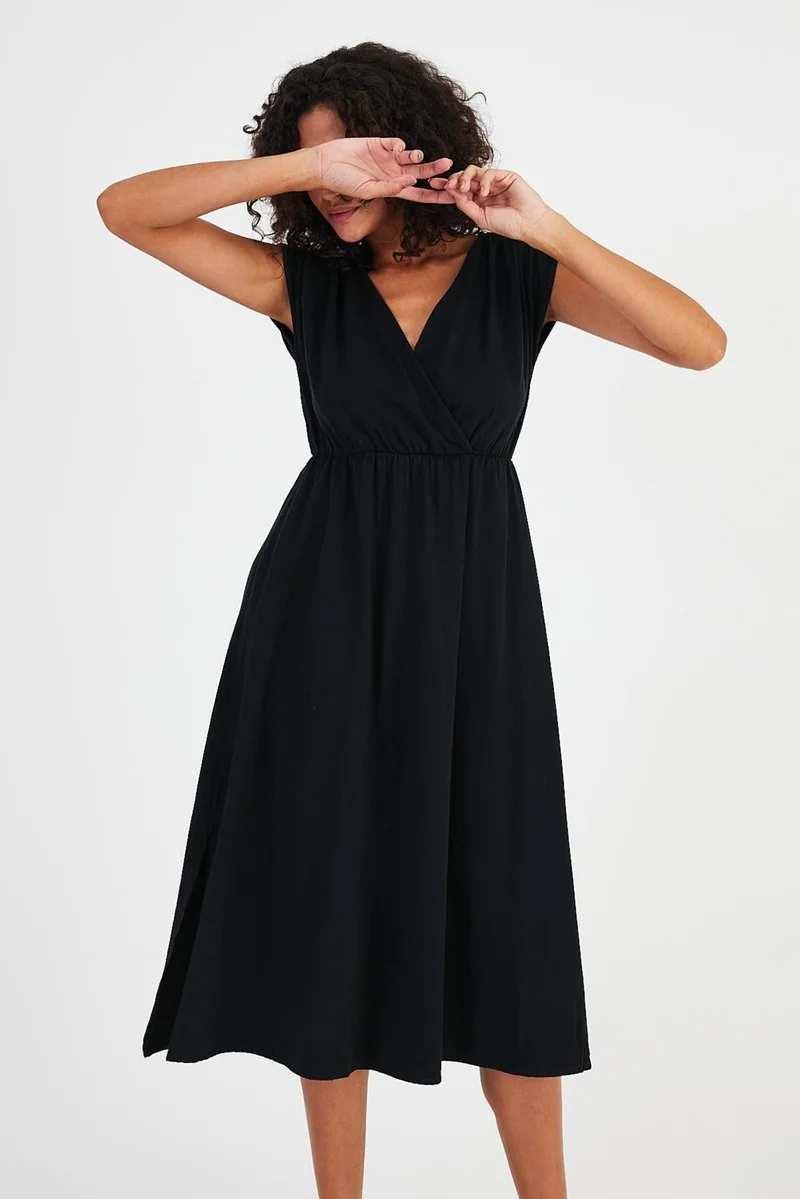 الكسندر جاردي Classic Black Dress