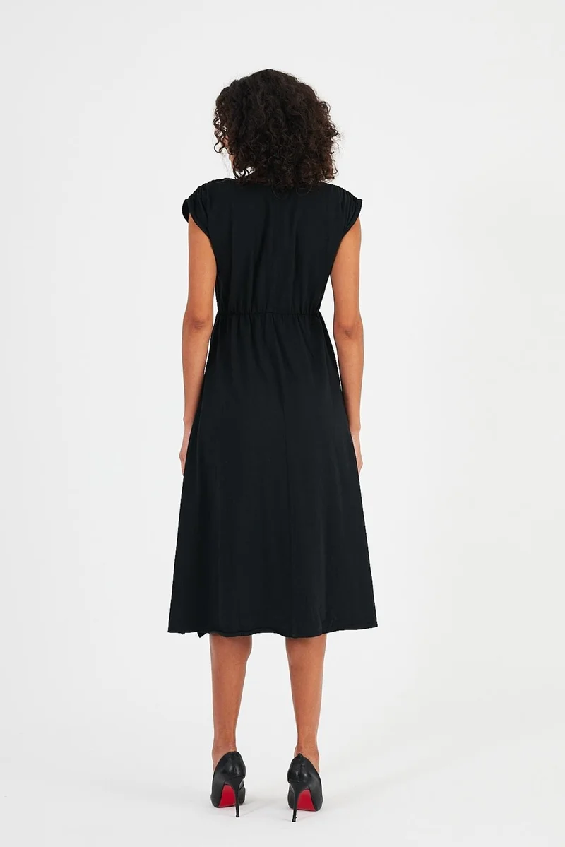 الكسندر جاردي Classic Black Dress