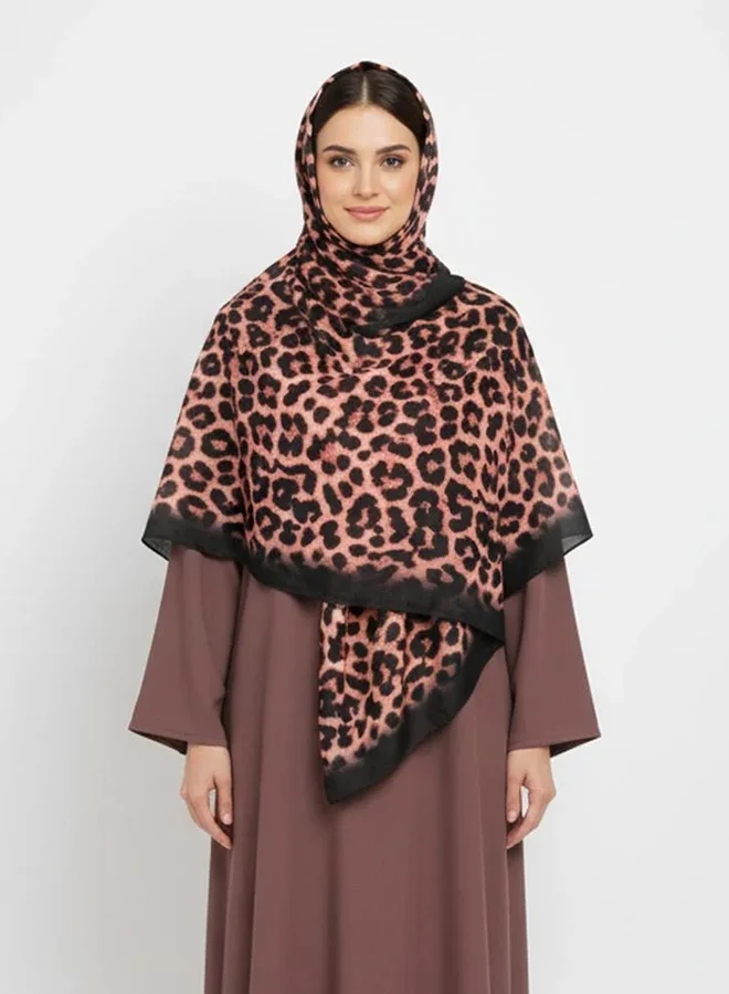 عبايات لمحة طرحة كلاسيك ليوبارد – شيفون بنقشة ليوبارد بإطار أنيق