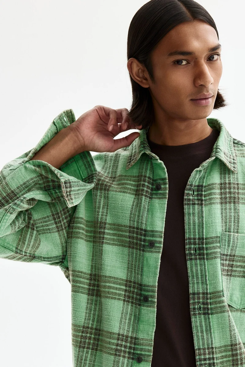 اتش اند ام قميص قطني بقصّة مريحة