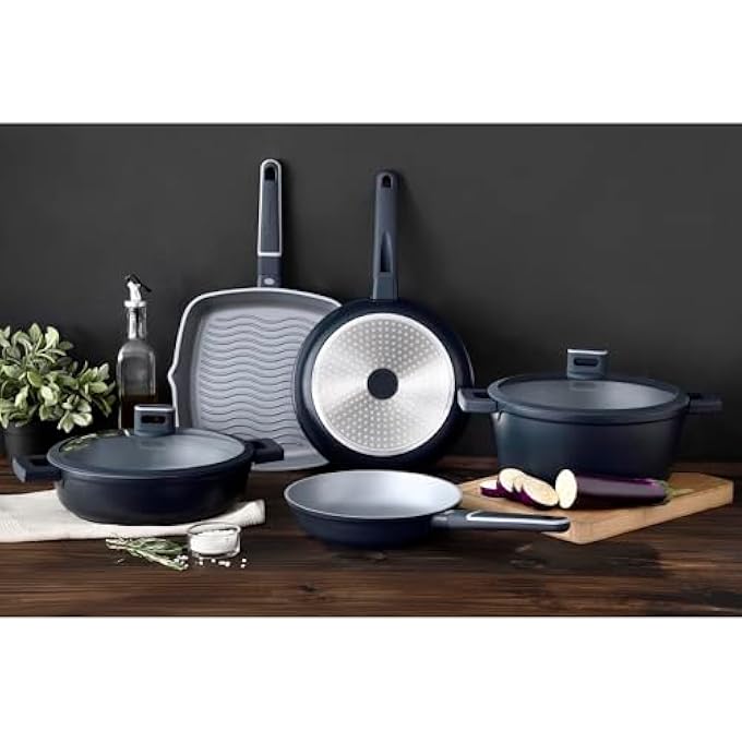 MasterPro Indigo Set Of 2 Frying Pans 20 And 26 Cm Cast Aluminium NonStick Coating Suitable For All Hob Types Black - Image 2