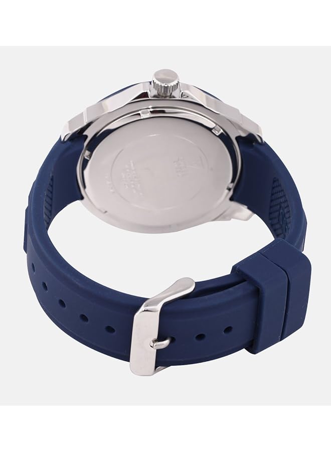 GUESS Tread Watch For Men Analog Rubber Strap W0967G2 Blue Band - Image 2
