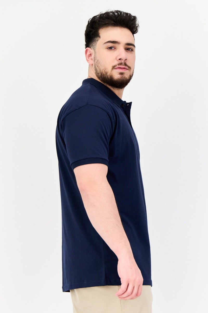 Maserati تي شيرت بولو قصير الأكمام بتصميم منتظم للرجال بشعار العلامة التجارية، أزرق داكن - Image 4
