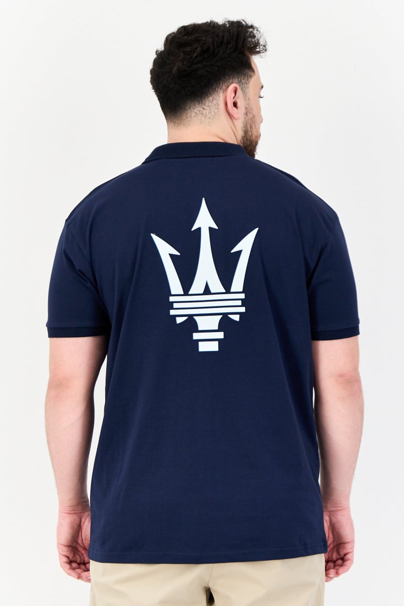 Maserati تي شيرت بولو قصير الأكمام بتصميم منتظم للرجال بشعار العلامة التجارية، أزرق داكن - Image 3