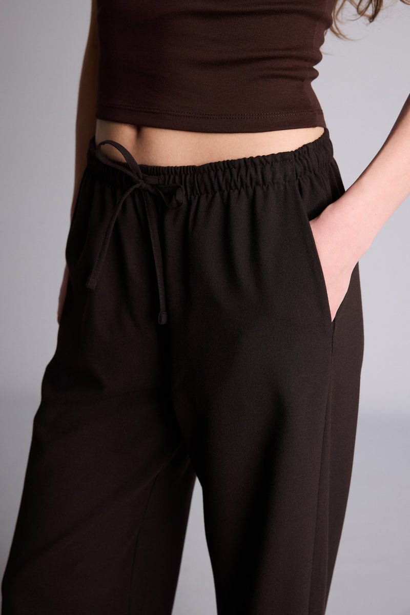 ديفاكتو بنطلون وايد ليج برجل واسع بجيب وخصر عادي - Image 4