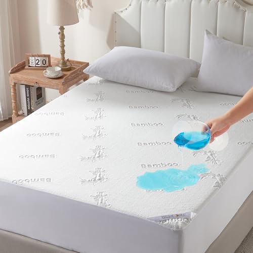 BEDLORE حامي مرتبة BEDLORE بحجم كوين مقاوم للماء، غطاء مرتبة ناعم مزود بجيب عميق 6"-18"، قابل للتنفس وبارد وصامت، وسادة مرتبة قابلة للغسل في الغسالة (أبيض) - Image 1