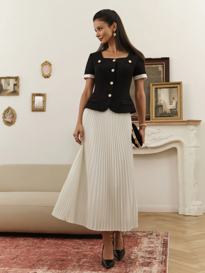 Lichi Vintage style blouse with short sleeves