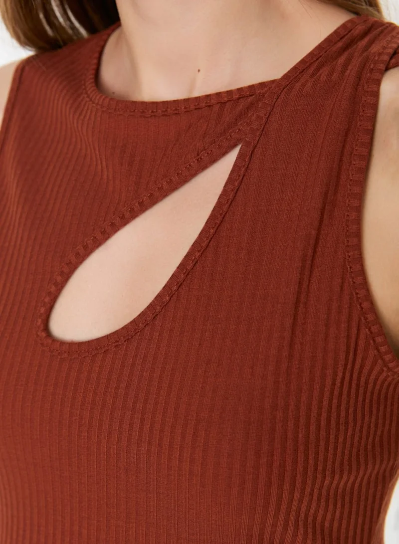 trendyol Cut Out Detail Ribbed Top