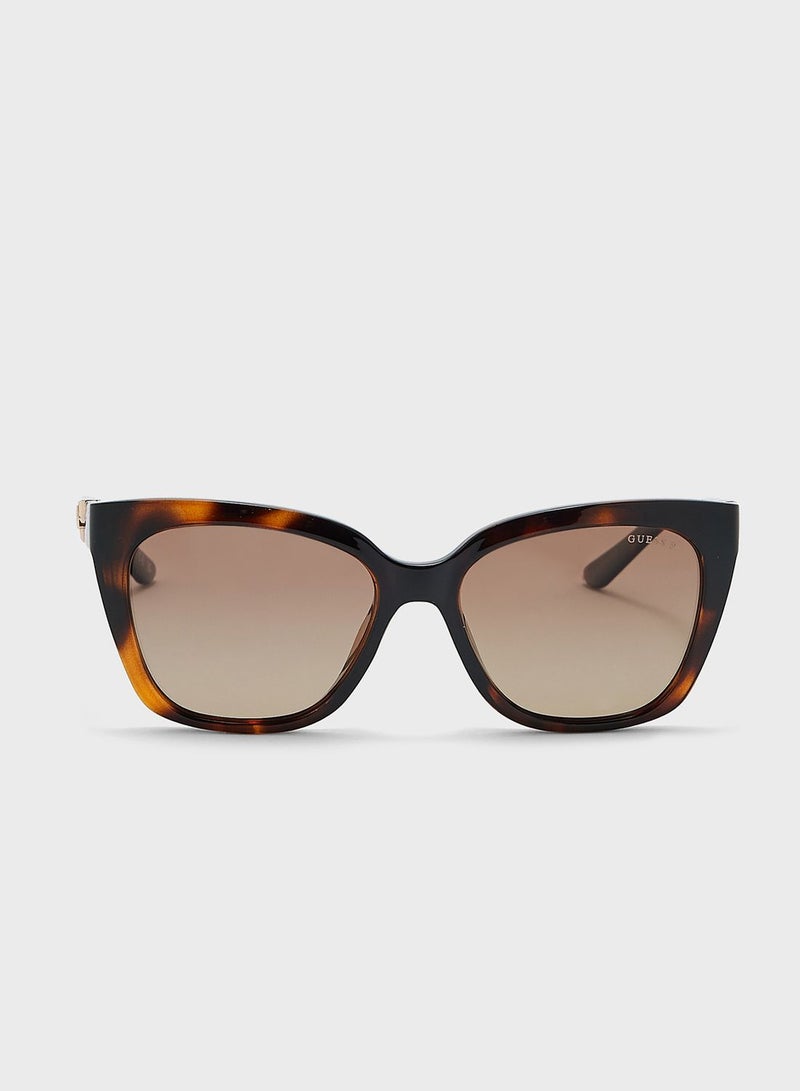 GUESS Gradient Oversized Rectangle Shape Sunglasses - Image 2