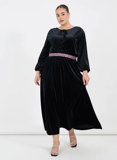 Styli Velvet Tie-Neck Dress