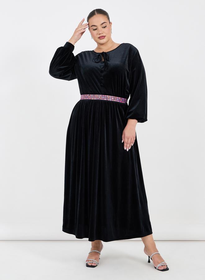 Styli Velvet Tie-Neck Dress - Image 4