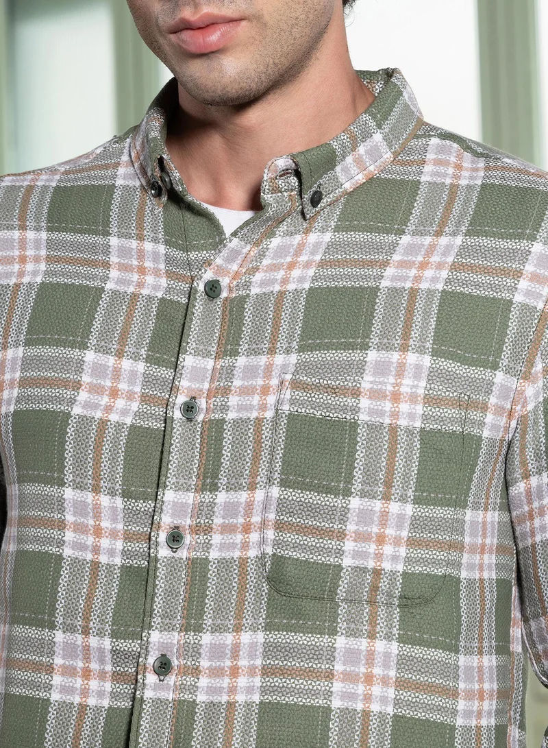 Campus Sutra Men Button-Down Tartan-Jacquard Shirt | Button-Down Collar, Long Button-Cuff Sleeves | Button , Curved Hem | Plaid Jacquard Woven Fabric For Casual & Daily Wear | Light Olive