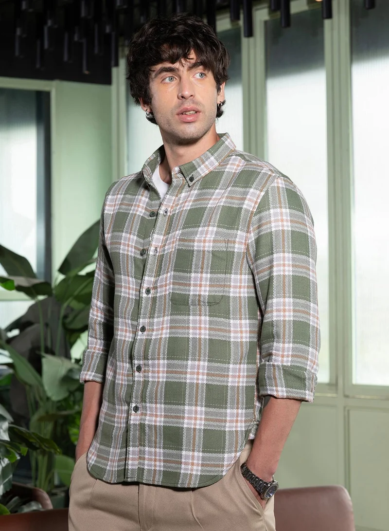 Campus Sutra Men Button-Down Tartan-Jacquard Shirt | Button-Down Collar, Long Button-Cuff Sleeves | Button , Curved Hem | Plaid Jacquard Woven Fabric For Casual & Daily Wear | Light Olive