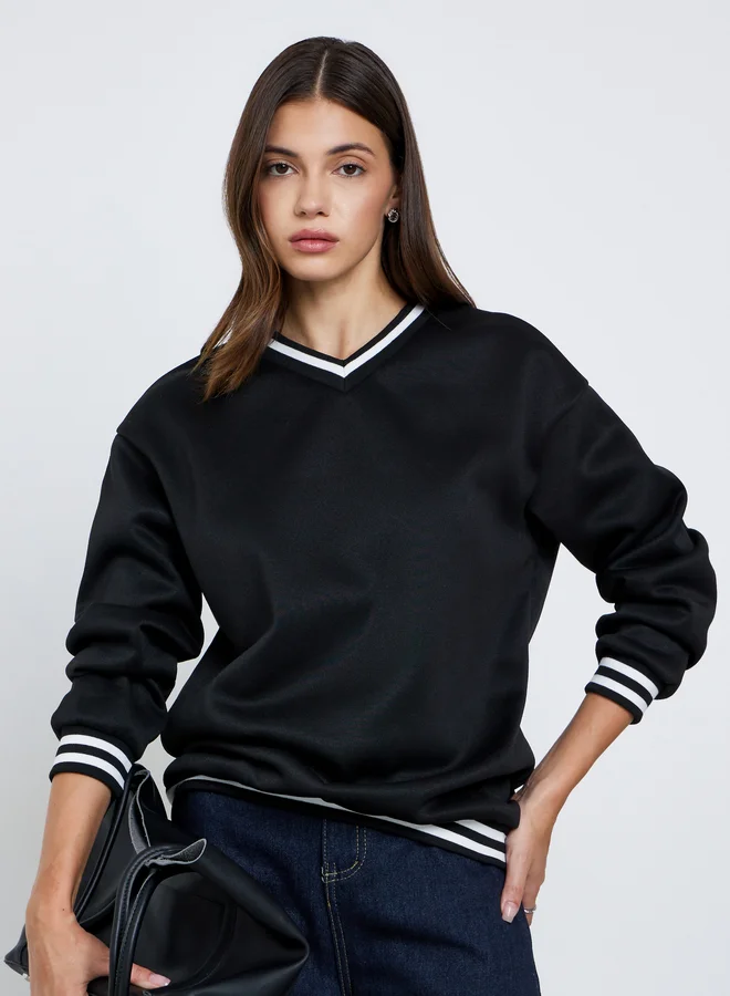 Take Two Take Two Black Striped V-Neck Sweatshirt