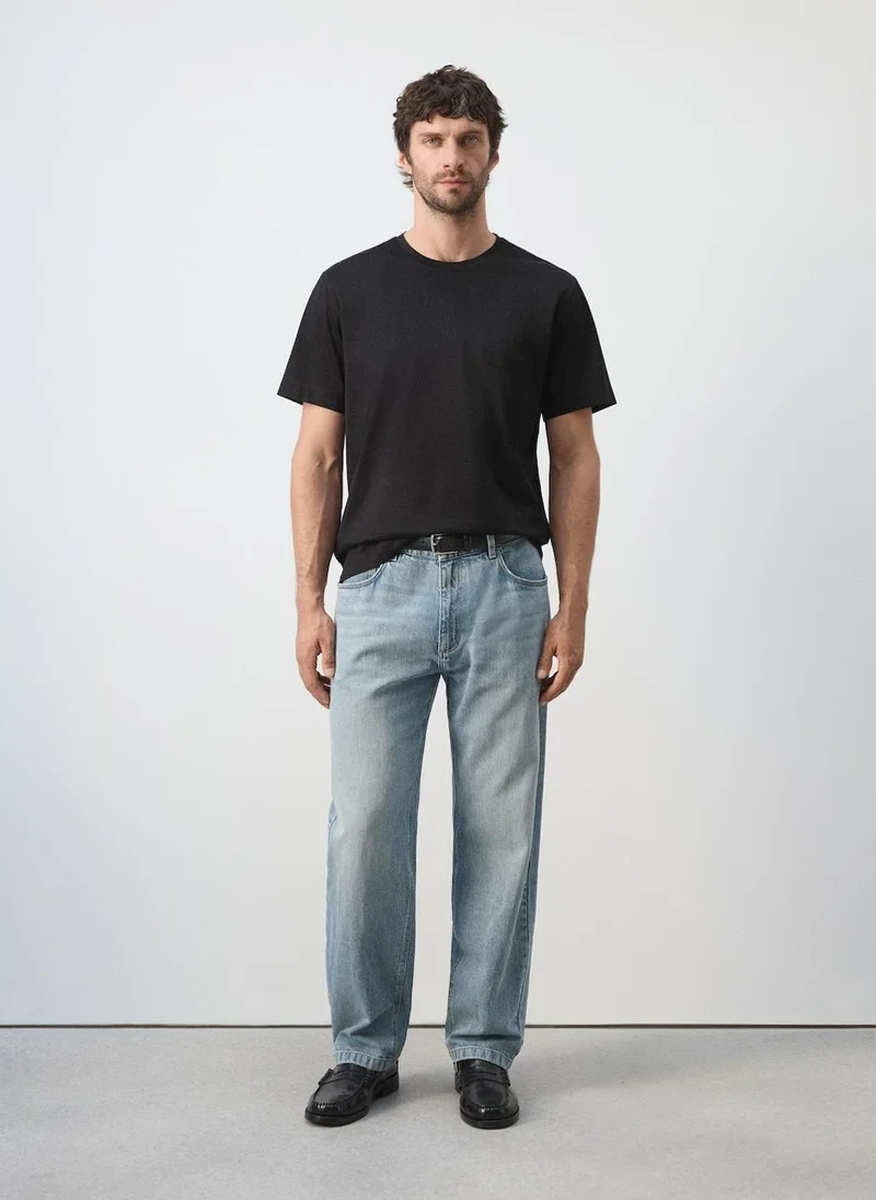 Mango Man 99-NEGRO Regular-Fit 190-Gsm T-Shirt for Men | Best Price UAE