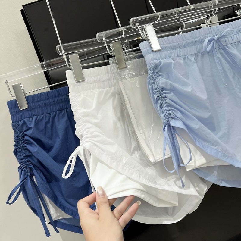 Women's Color-Blocked Yoga Shorts with Lining - Image 4