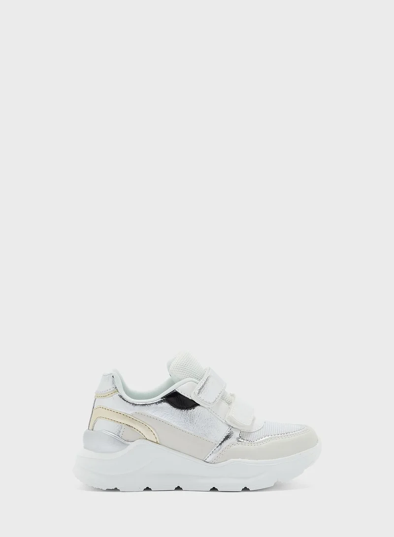 shoexpress Youth Double Strap Sneaker