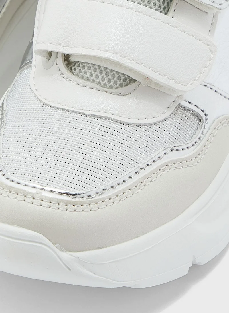shoexpress Youth Double Strap Sneaker
