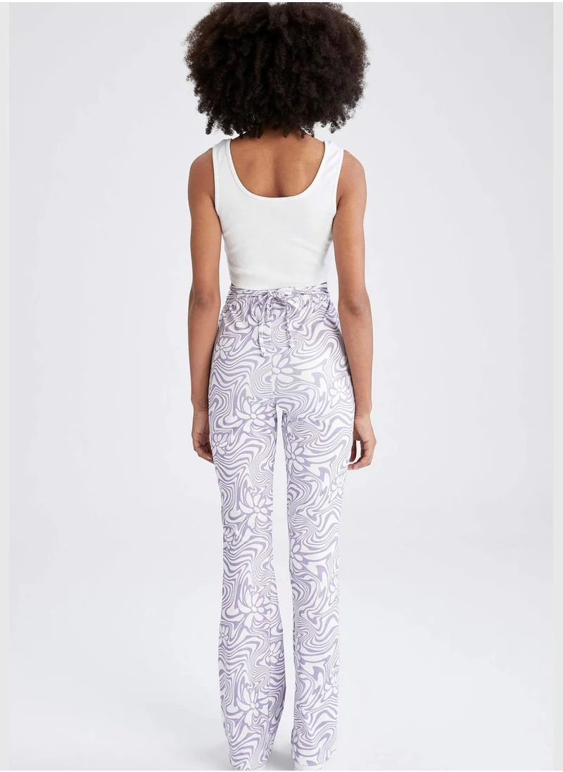 ديفاكتو Woman Flare Fit Woven Trousers