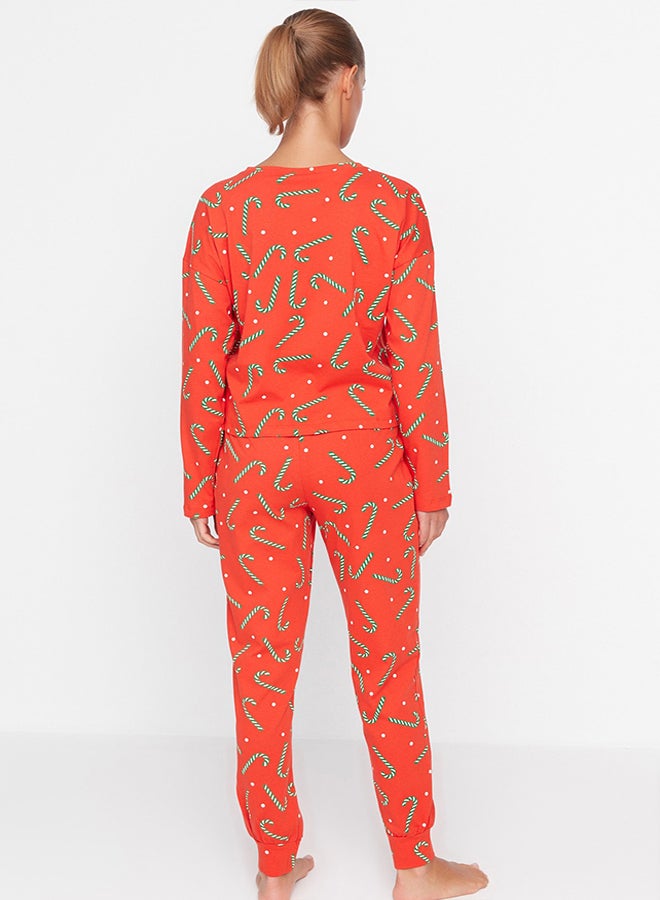 trendyol Red 100% Cotton New Year Themed Tshirt-Jogger Knitted Pajama Set THMAW21PT0771  - Image 5