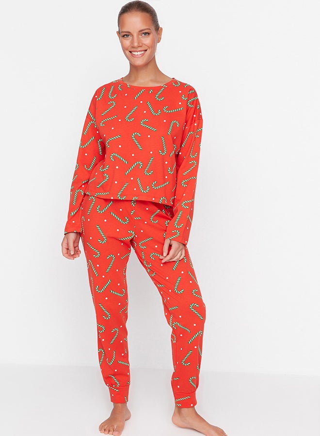 trendyol Red 100% Cotton New Year Themed Tshirt-Jogger Knitted Pajama Set THMAW21PT0771  - Image 3