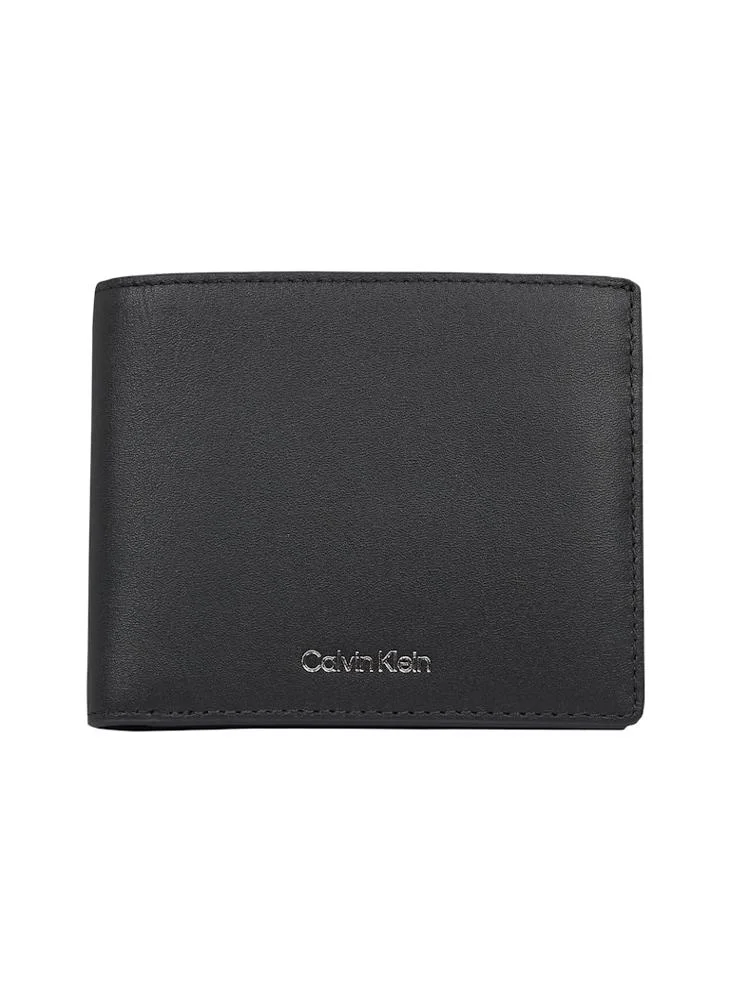 كالفن كلاين Essential Sleek Bifold Wallet